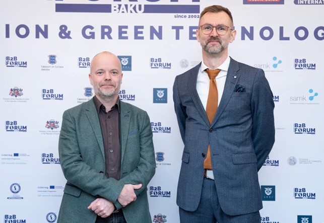 Mikko Lehtonen and Mikko Pakkasela standing next to each other for a picture.